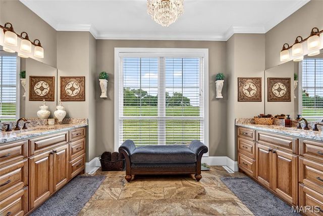 992 Foggy Court, Washington, MO 63090