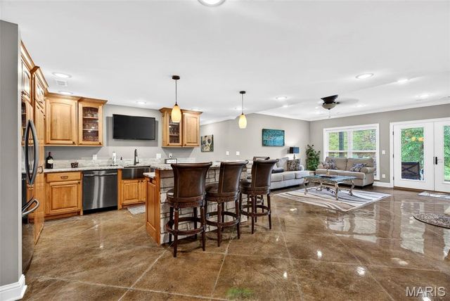 992 Foggy Court, Washington, MO 63090