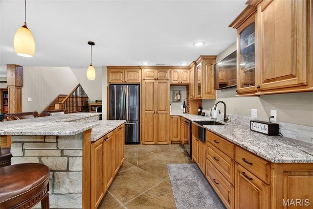 992 Foggy Court, Washington, MO 63090