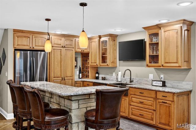 992 Foggy Court, Washington, MO 63090