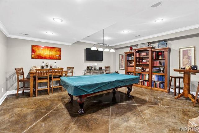 992 Foggy Court, Washington, MO 63090
