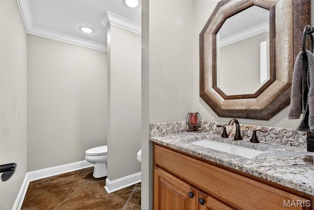 992 Foggy Court, Washington, MO 63090