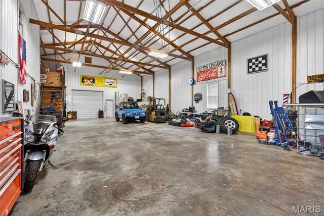 992 Foggy Court, Washington, MO 63090