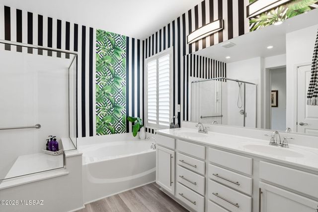 31953 S Misty Basin Road, Oracle, AZ 85623