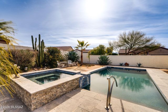 31953 S Misty Basin Road, Oracle, AZ 85623