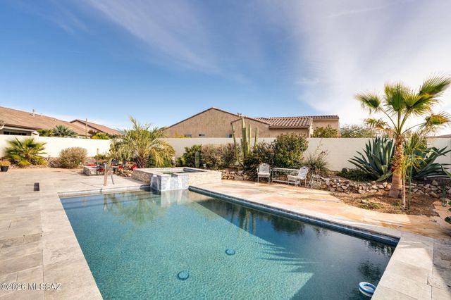 31953 S Misty Basin Road, Oracle, AZ 85623