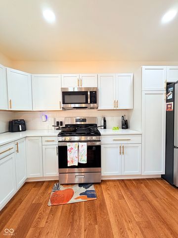 1102 N Tibbs Avenue, Indianapolis, IN 46222