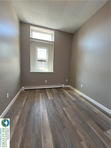 23 Belvidere Street 306, Nazareth Boro, PA 18064