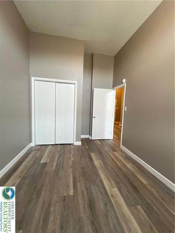 23 Belvidere Street 306, Nazareth Boro, PA 18064