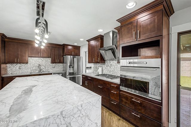 8326 E HUBBELL Street, Scottsdale, AZ 85257