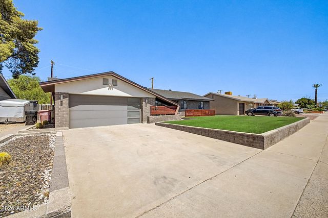 8326 E HUBBELL Street, Scottsdale, AZ 85257