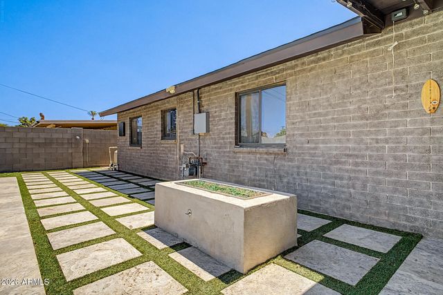 8326 E HUBBELL Street, Scottsdale, AZ 85257