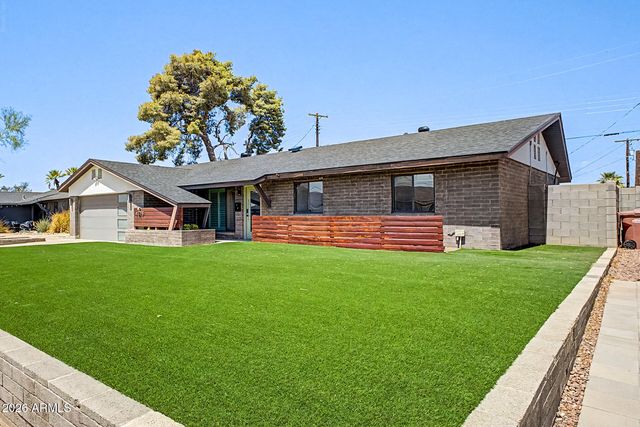 8326 E HUBBELL Street, Scottsdale, AZ 85257