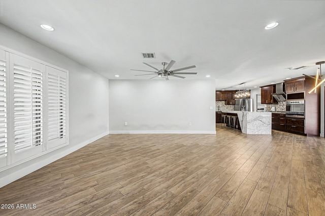 8326 E HUBBELL Street, Scottsdale, AZ 85257