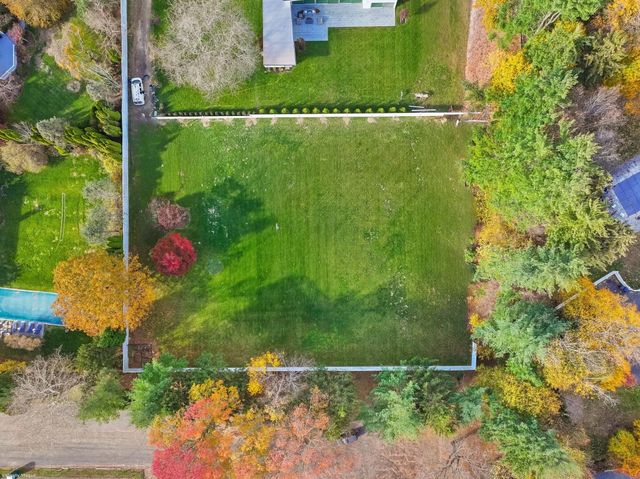 14 Burr School Road, Westport, CT 06880