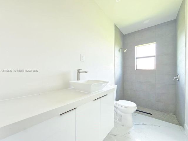 3728 9TH ST W, Lehigh Acres, FL 33971