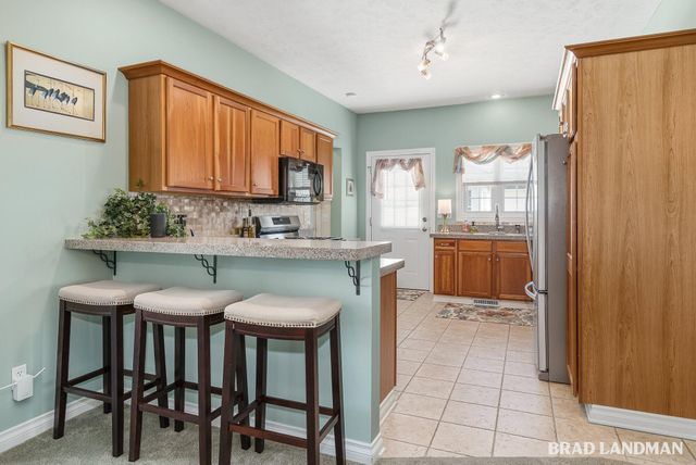 2196 Boardwalk Court, Wayland, MI 49348