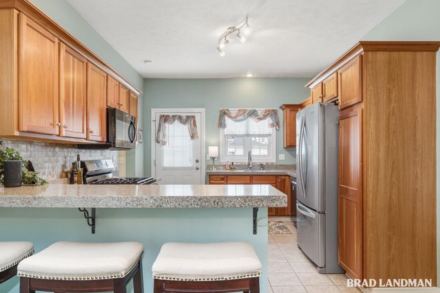 2196 Boardwalk Court, Wayland, MI 49348