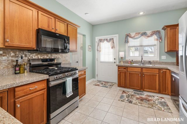 2196 Boardwalk Court, Wayland, MI 49348