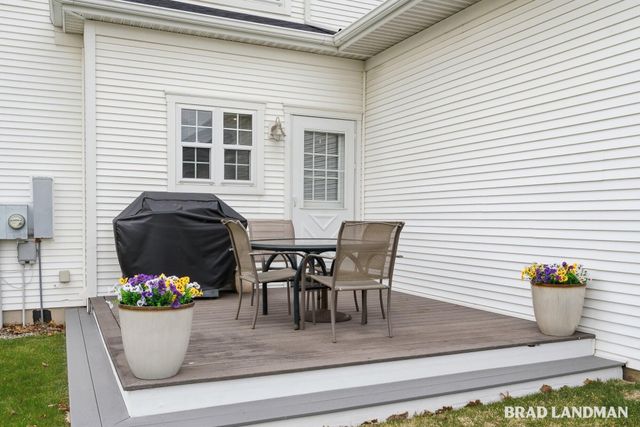 2196 Boardwalk Court, Wayland, MI 49348