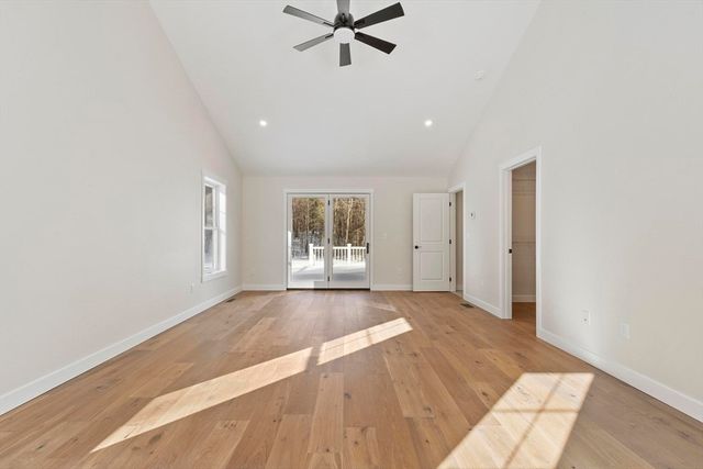 6 Cascade Drive, New Ipswich, NH 03071