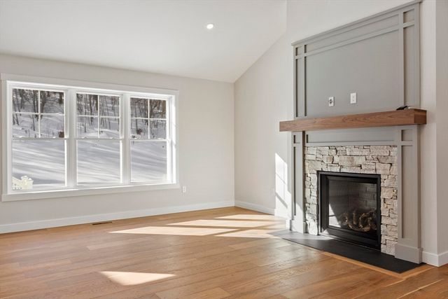 6 Cascade Drive, New Ipswich, NH 03071