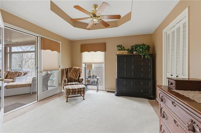 812 High Drive, Excelsior Springs, MO 64024