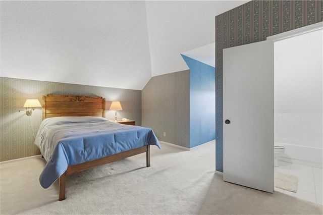 812 High Drive, Excelsior Springs, MO 64024