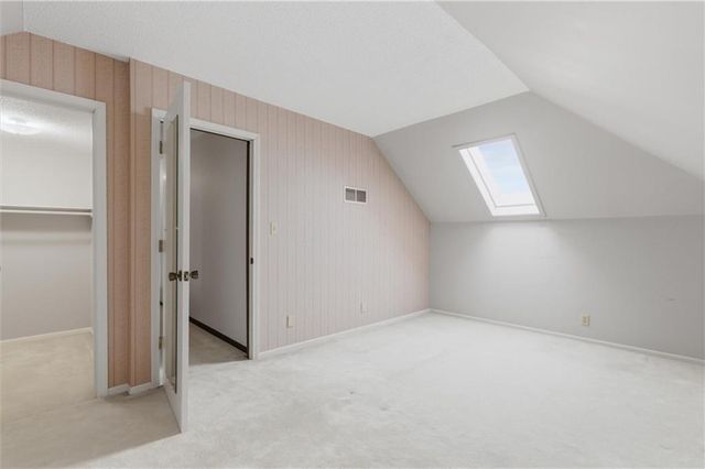 812 High Drive, Excelsior Springs, MO 64024