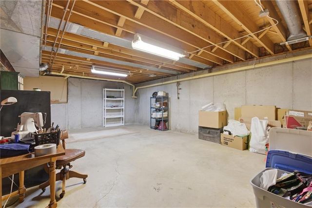 812 High Drive, Excelsior Springs, MO 64024