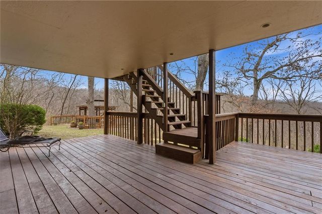 812 High Drive, Excelsior Springs, MO 64024