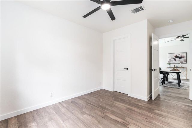 201 Timpanagos DR, Lakeway, TX 78734