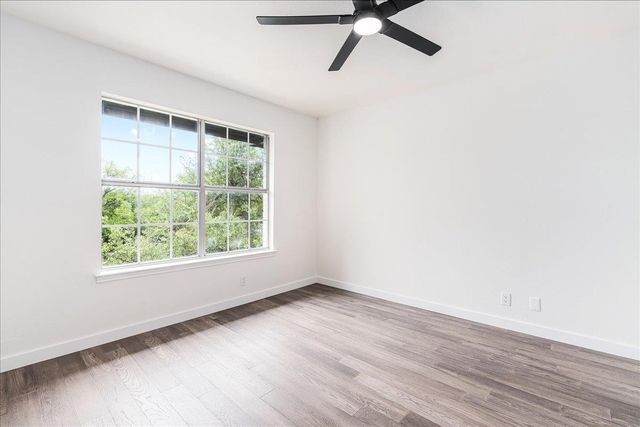 201 Timpanagos DR, Lakeway, TX 78734
