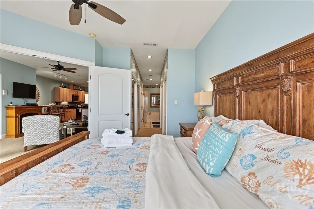 Image 12 of property listing at 214 Butler Avenue 302, Tybee Island, GA 31328