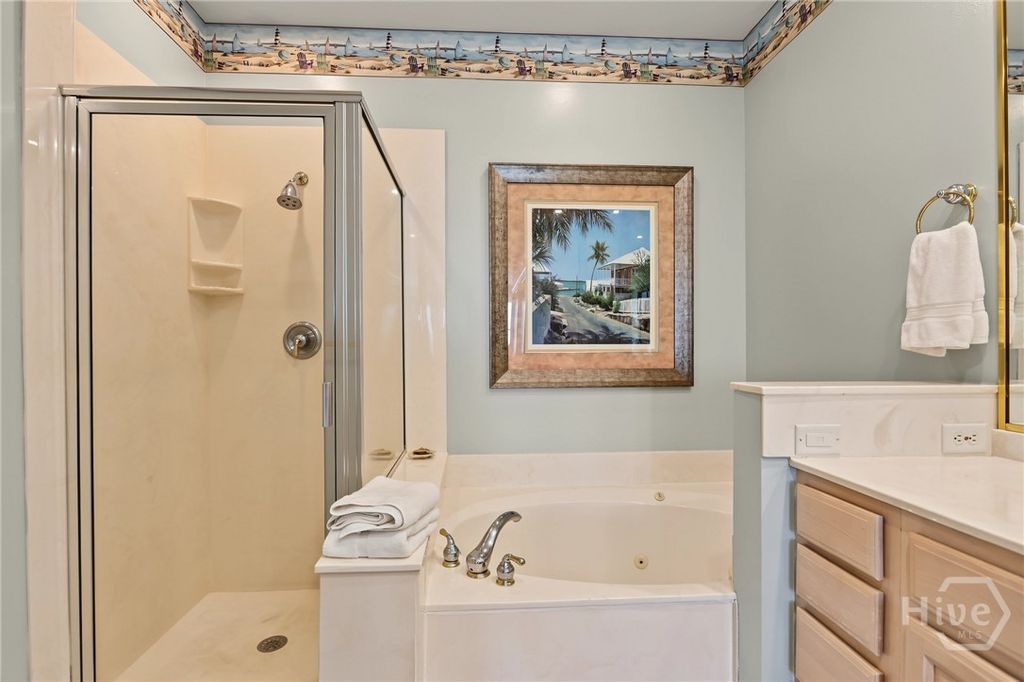 Image 15 of property listing at 214 Butler Avenue 302, Tybee Island, GA 31328