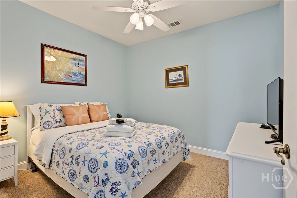 Image 17 of property listing at 214 Butler Avenue 302, Tybee Island, GA 31328