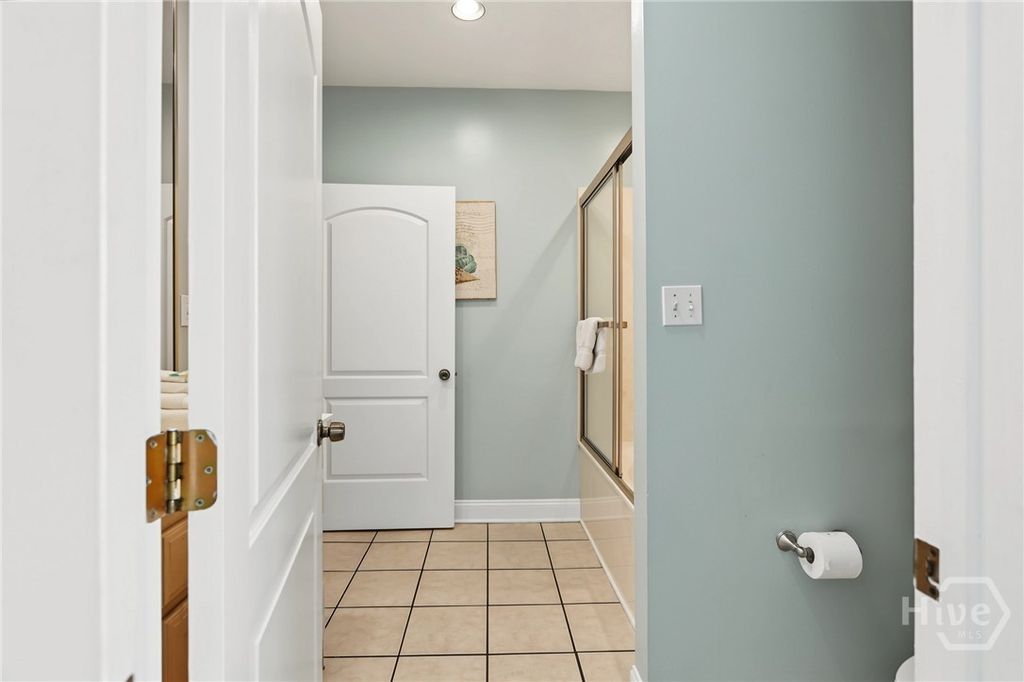 Image 25 of property listing at 214 Butler Avenue 302, Tybee Island, GA 31328