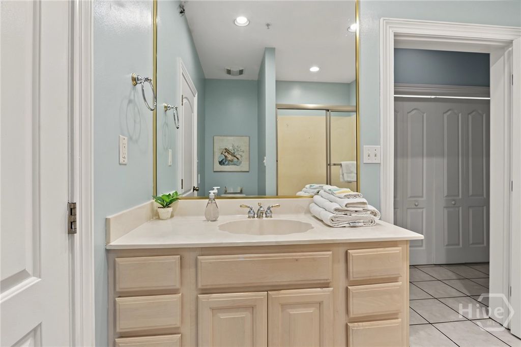 Image 27 of property listing at 214 Butler Avenue 302, Tybee Island, GA 31328