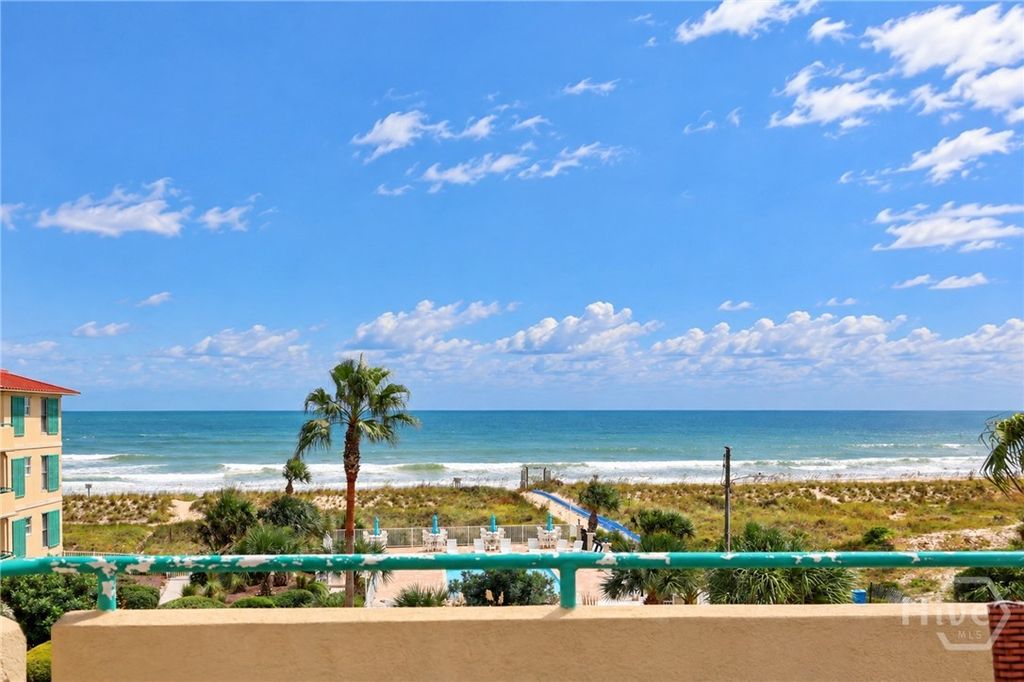 Image 30 of property listing at 214 Butler Avenue 302, Tybee Island, GA 31328