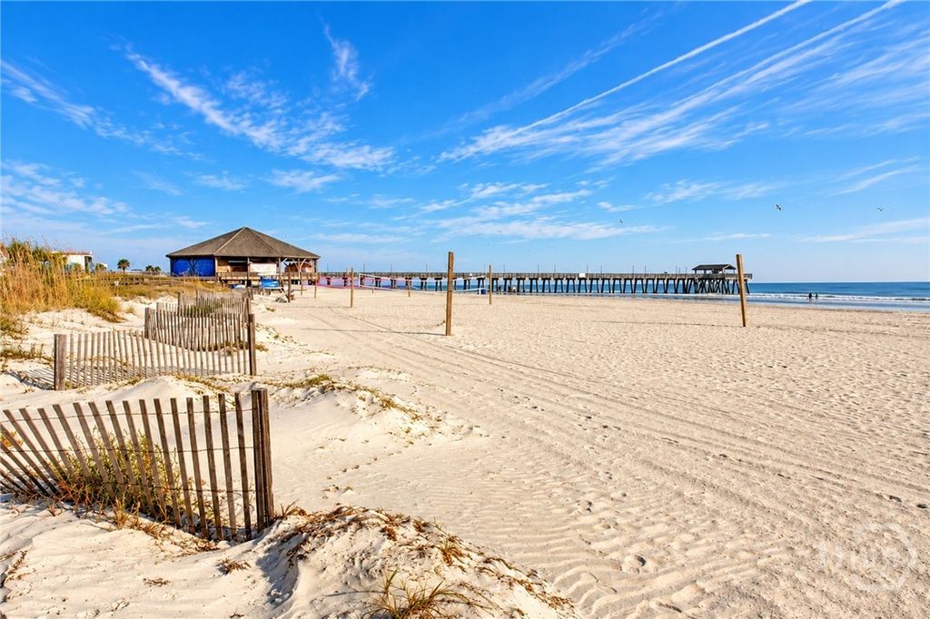 Image 32 of property listing at 214 Butler Avenue 302, Tybee Island, GA 31328