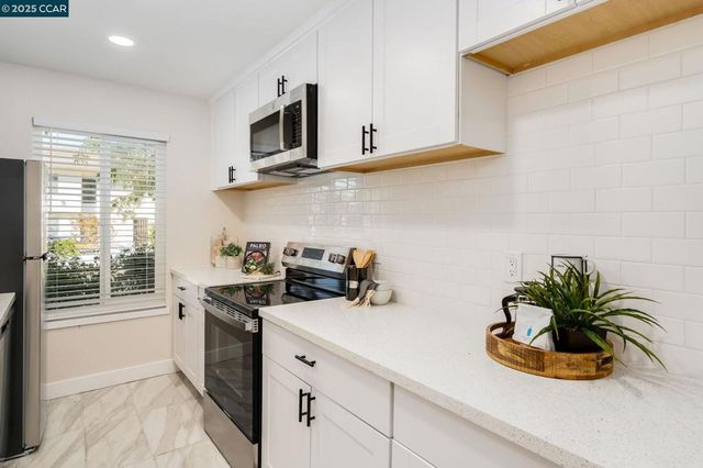 1600 Laguna St D, Concord, CA 94520