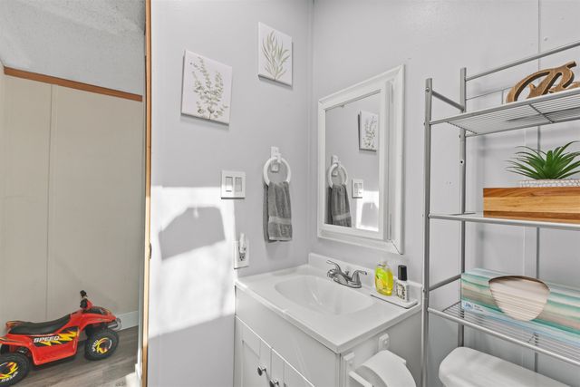 113 Rita Way, Milton, VT 05468