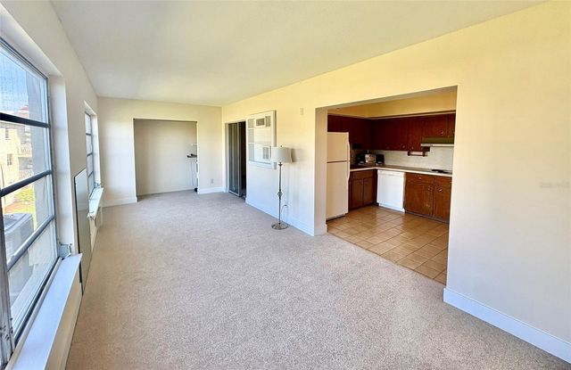 2040 WORLD PARKWAY BOULEVARD 58, Clearwater, FL 33763