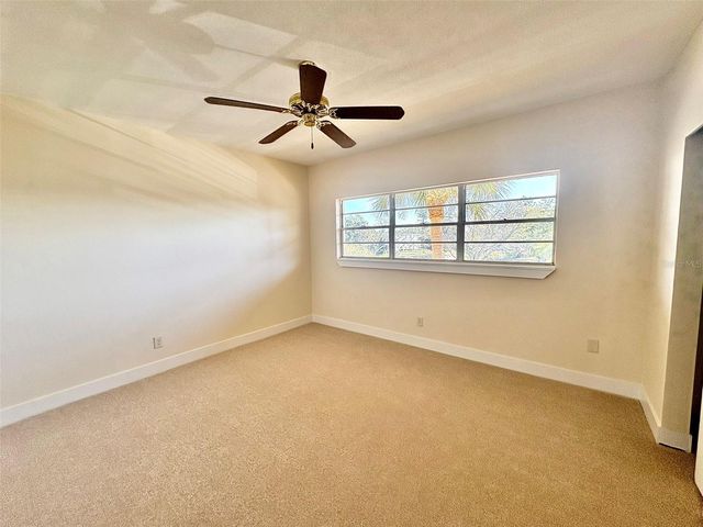 2040 WORLD PARKWAY BOULEVARD 58, Clearwater, FL 33763