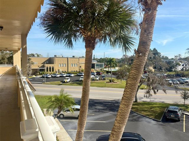 2040 WORLD PARKWAY BOULEVARD 58, Clearwater, FL 33763