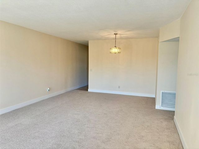 2040 WORLD PARKWAY BOULEVARD 58, Clearwater, FL 33763