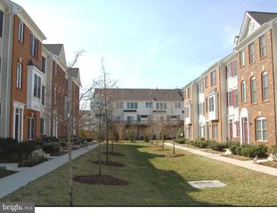 42767 HOLLINGSWORTH TER, Chantilly, VA 20152