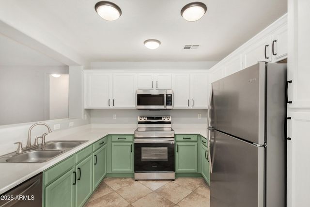 2793 E Olivine Road, San Tan Valley, AZ 85143