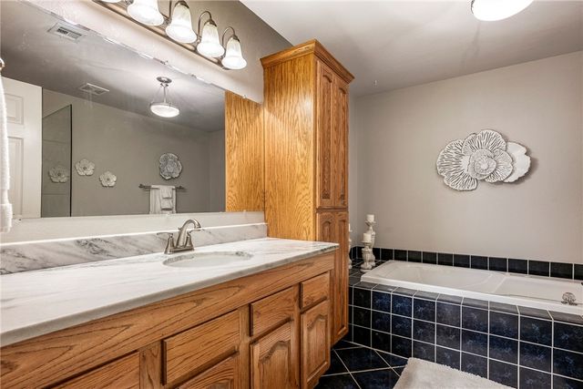 5 Pine Trail Road, Rogers, AR 72756