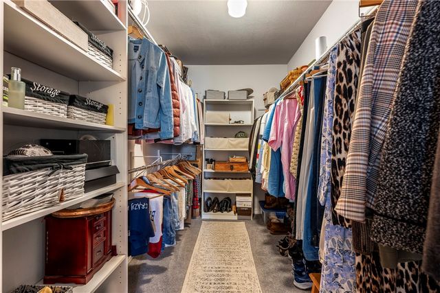 5 Pine Trail Road, Rogers, AR 72756